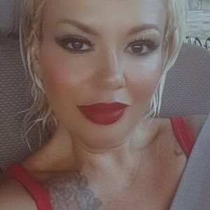 Meet your Posher, Vanessa